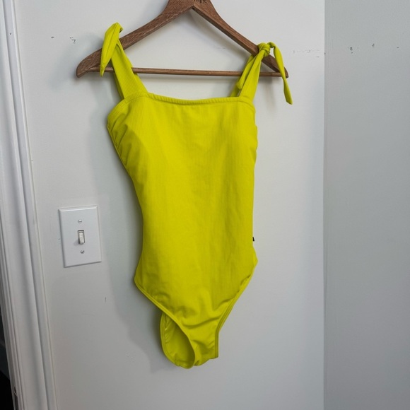 NWT LVER Green One Piece Swim with Bow Straps and Scoop Neckline M - Picture 3 of 6